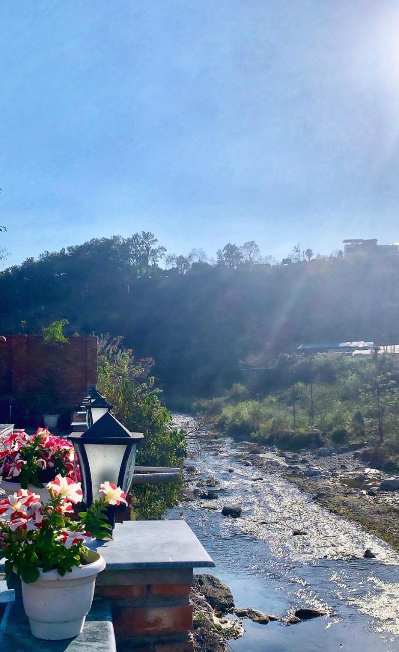 فندق دهرادونفي  The River S Edge Farm المظهر الخارجي الصورة